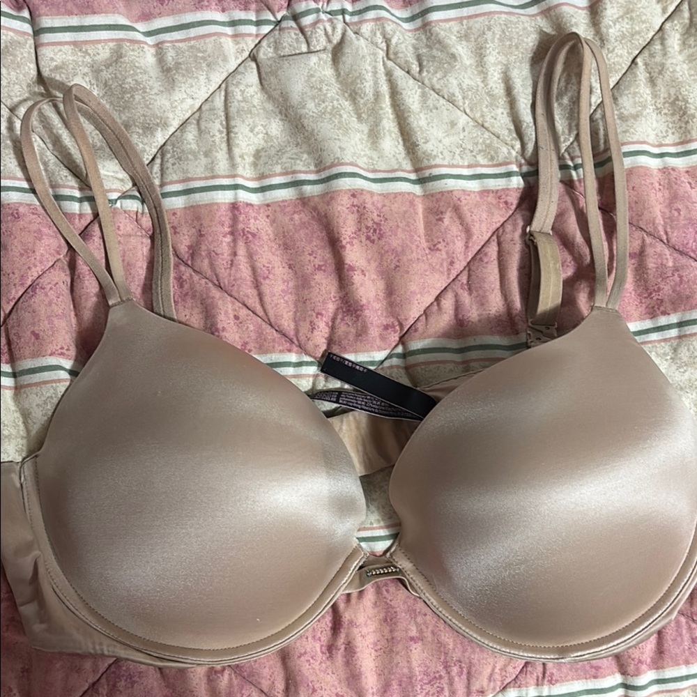 Victoria's Secret Tan T-Shirt Bra with Underwire Support